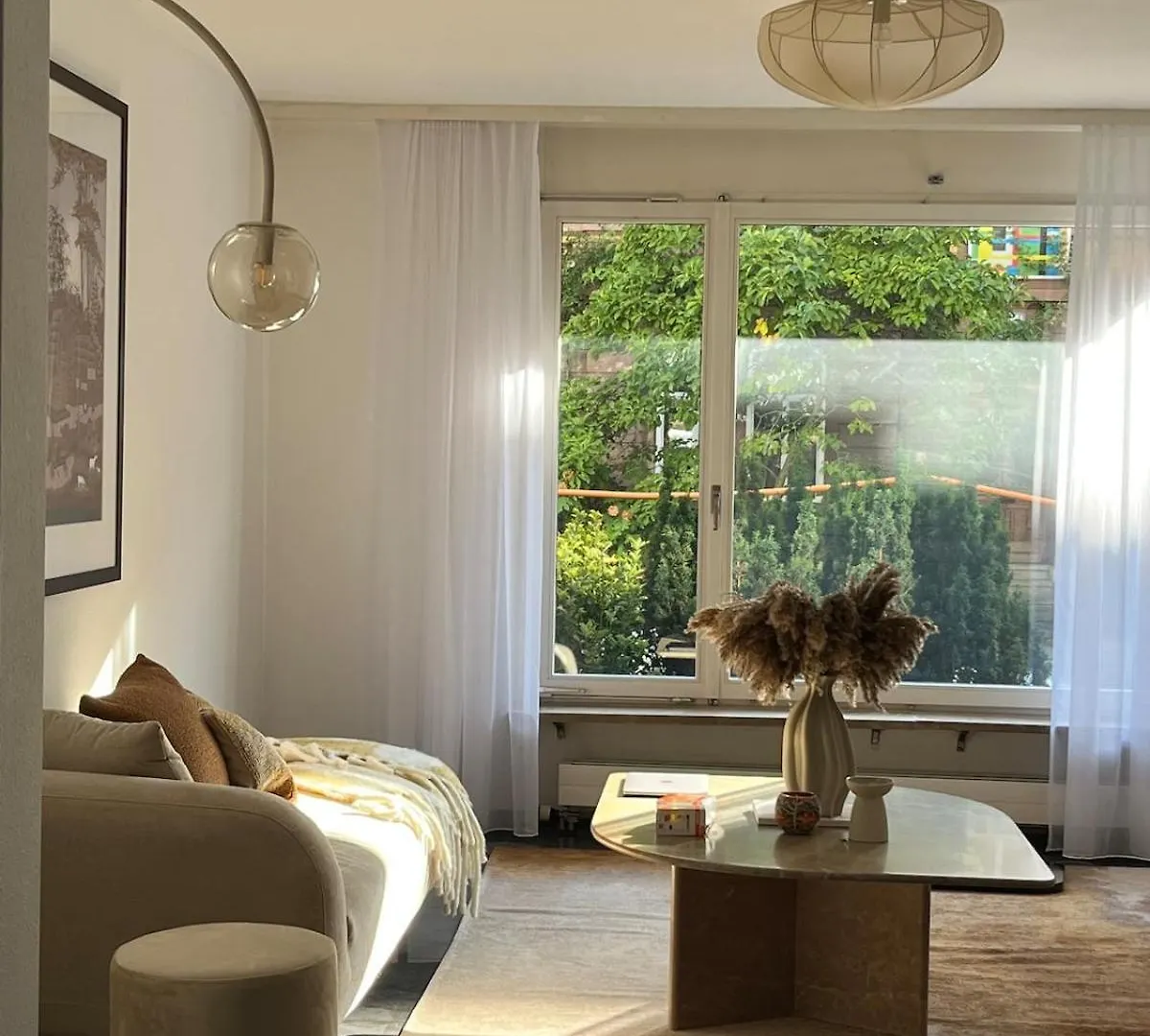 Cozy Central Apartment Basel